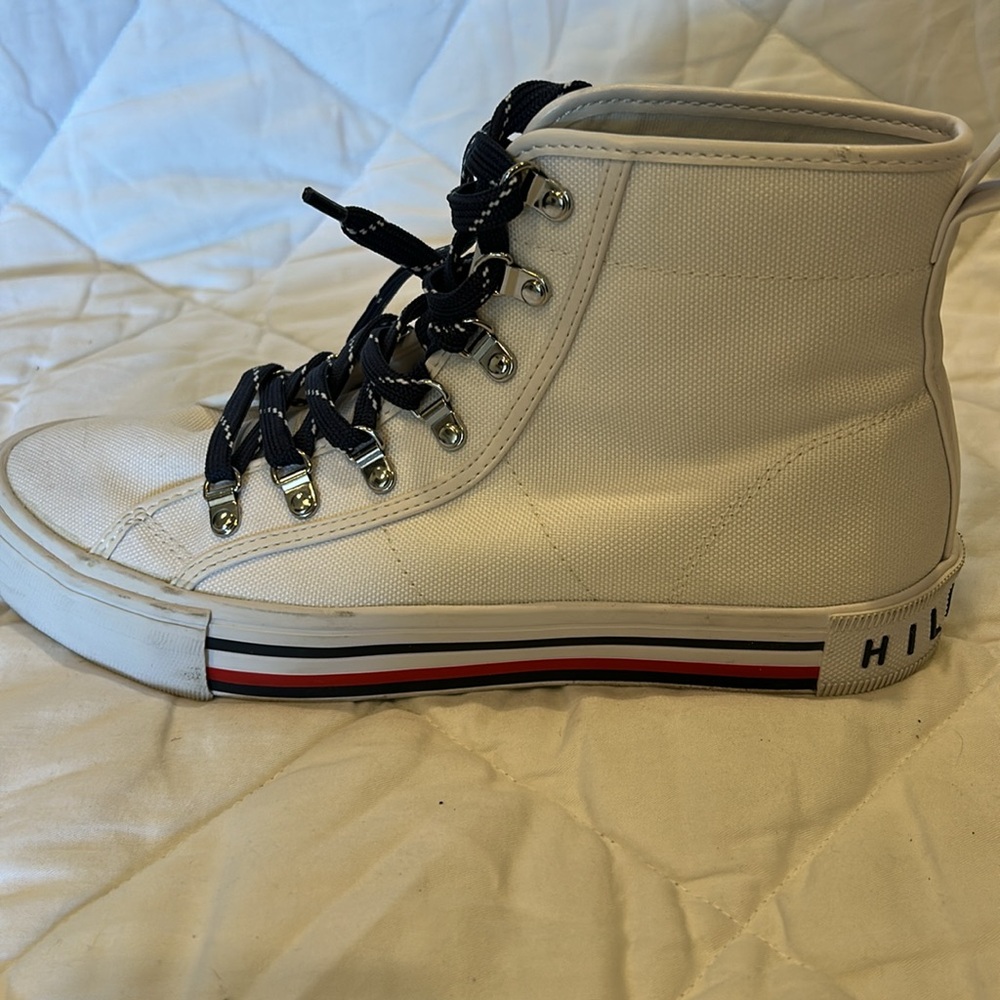 Tommy Hilfiger Hero Women's Oxford 8.5 (M) US White-Multi - Picture 5 of 11